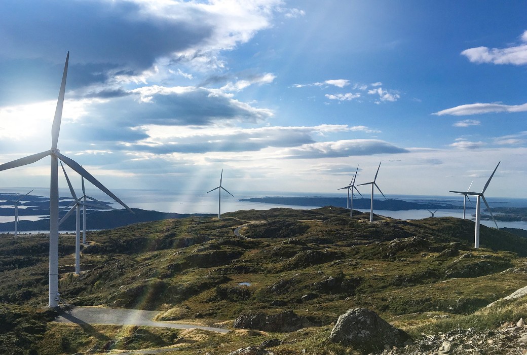 Weitläufiger Windpark Weitläufiger Windpark